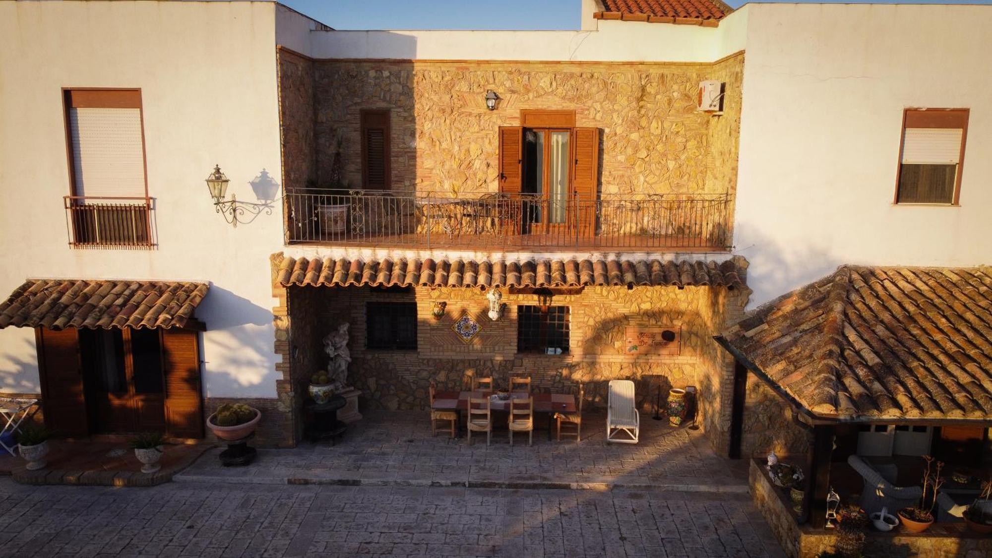 Tenuta De Francisci Ponte Madonna Exterior photo